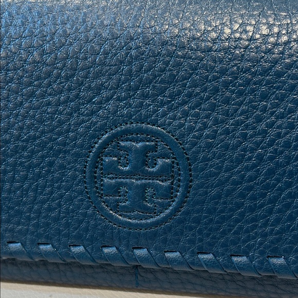 Tory Burch Marion Whipstitch Continental Teal Leather Wallet, NWOT - Picture 3 of 9
